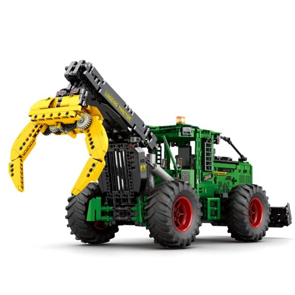 DÉBUSQUEUSE FORESTIÈRE RC REOBRIX 22027